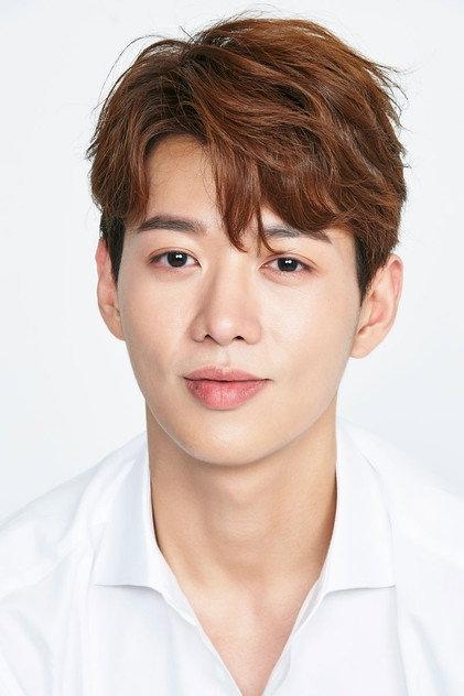 Moon You-kang - Actor Profile Photo