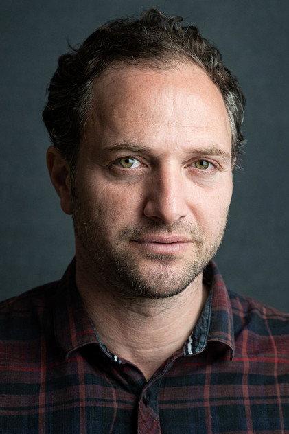 Saro Emirze - Actor Profile Photo