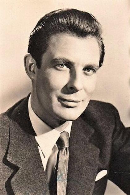 Paul Daneman - Actor Profile Photo
