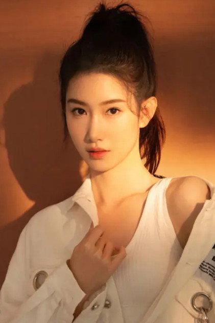 Yang Yuxuan - Actor Profile Photo