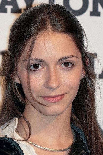 Giulia Louise Steigerwalt - Actor Profile Photo