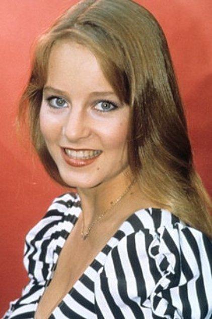 Jennifer Cooke - Actor Profile Photo