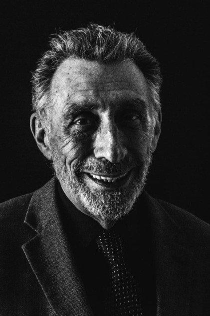 Luis Bredow - Actor Profile Photo