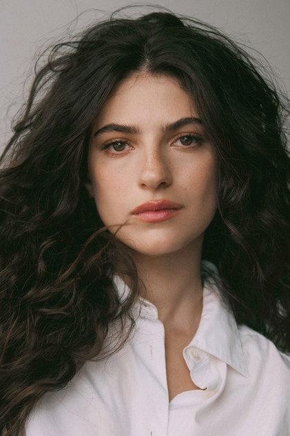 Ella Rubin - Actor Profile Photo