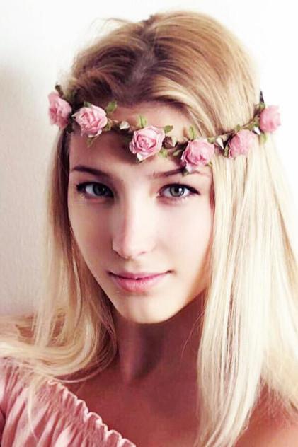 Sabina Dlouhá - Actor Profile Photo