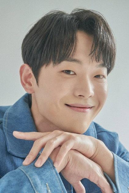 Lee Kyu-sung - Actor Profile Photo