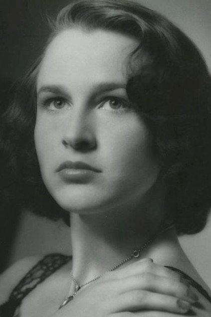 Tove Arni - Actor Profile Photo