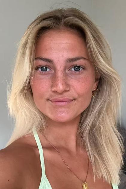 Noëlle Gutierrez - Actor Profile Photo