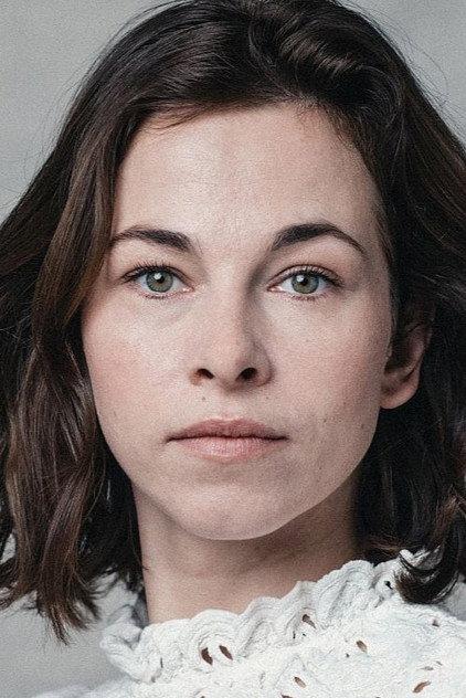 Marie Hacke - Actor Profile Photo