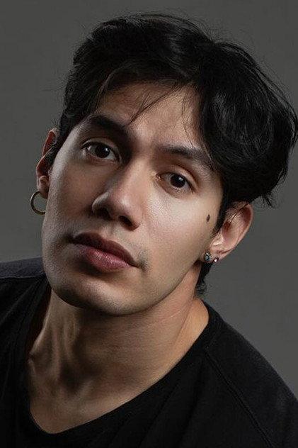 Jonathan Santandrea - Actor Profile Photo