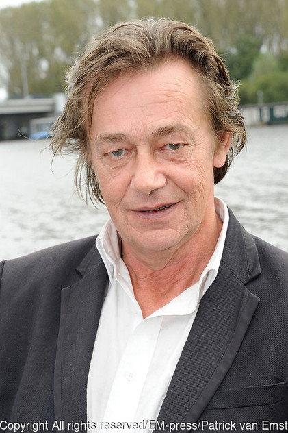 Hans Hoes - Actor Profile Photo