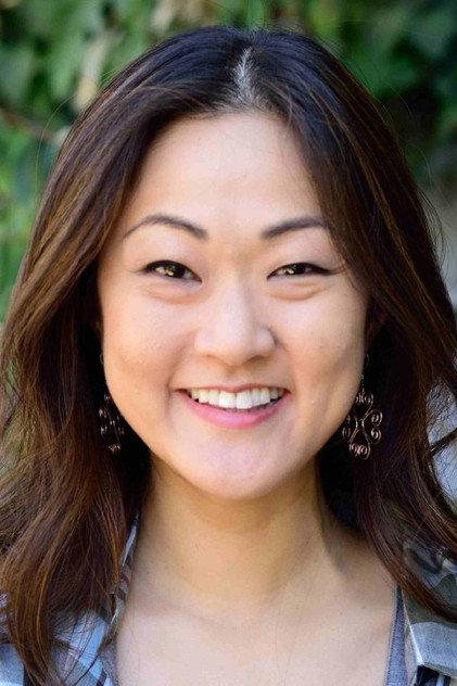 Jully Lee - Actor Profile Photo