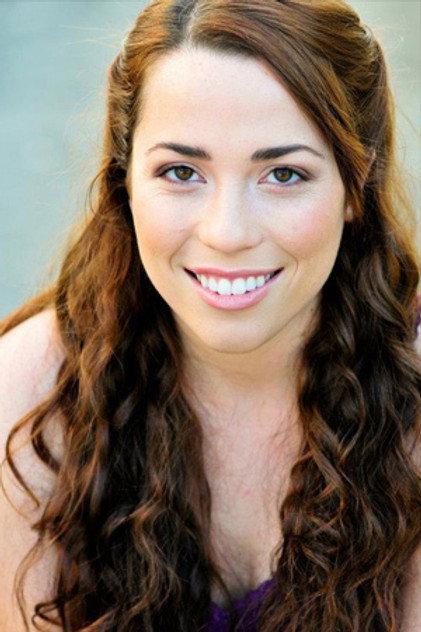 Samantha Aper - Actor Profile Photo