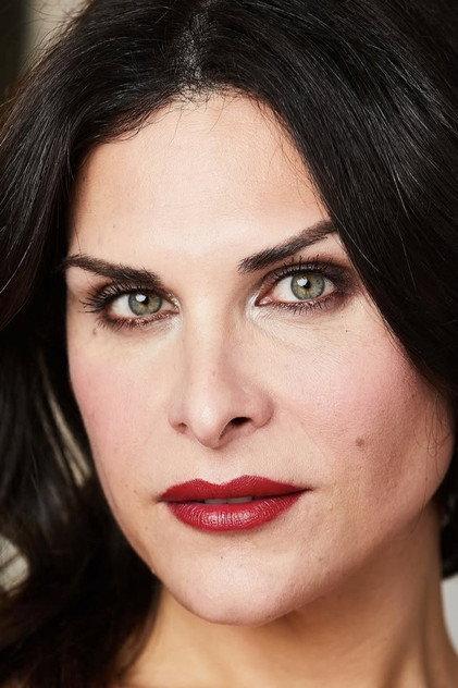 Emmy Olea - Actor Profile Photo
