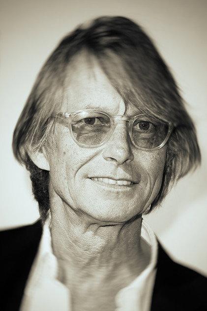 Bruce Robinson - Actor Profile Photo