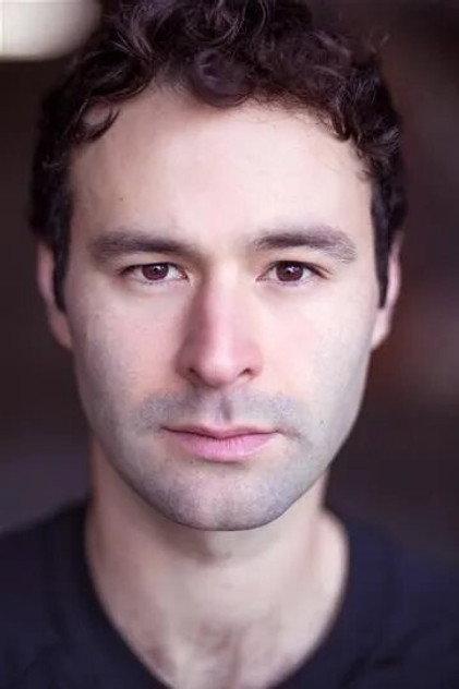 Eddie Arnold - Actor Profile Photo
