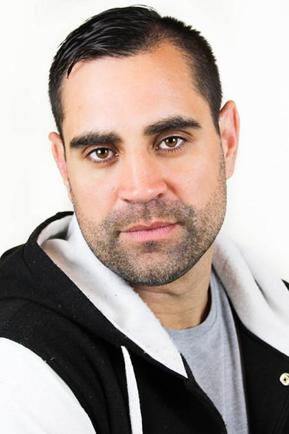Thibul Nettle - Actor Profile Photo