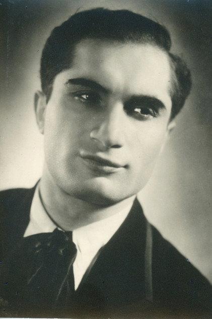 Joseph Schmidt - Actor Profile Photo