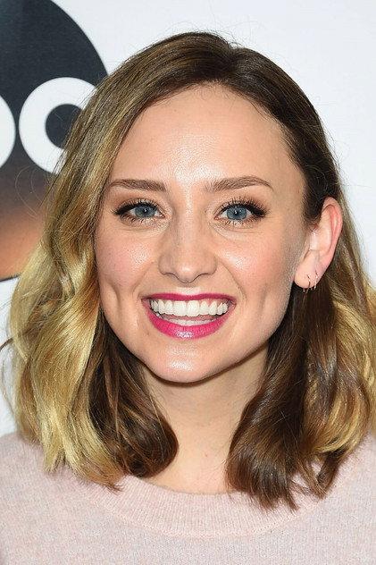 Hillary Anne Matthews - Actor Profile Photo
