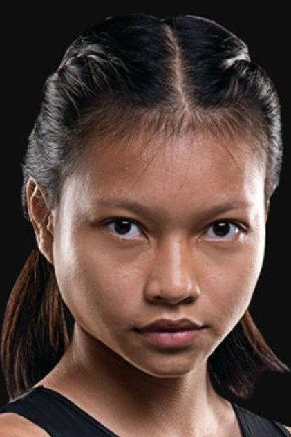 Supergirl Jaroonsak - Actor Profile Photo