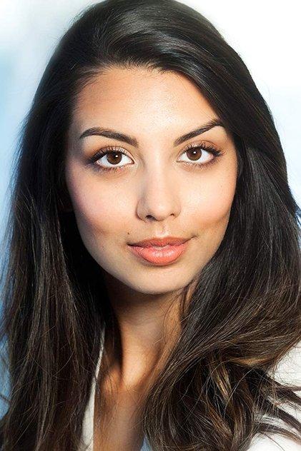 Zoha Rahman - Actor Profile Photo