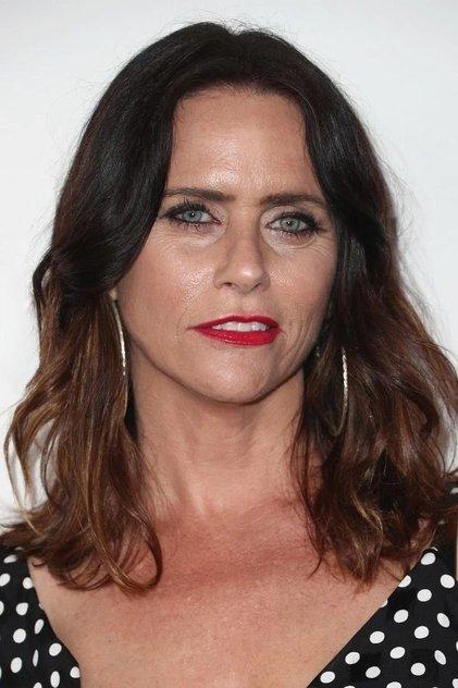 Amy Landecker - Actor Profile Photo