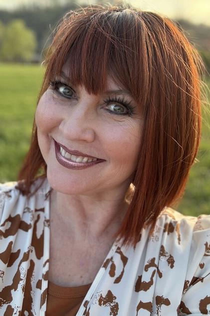 Cindy Lowther - Actor Profile Photo