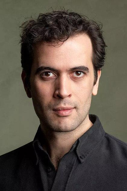 Uygar Özçelik - Actor Profile Photo