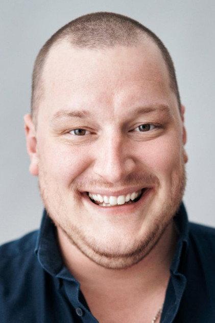Ari Alexander - Actor Profile Photo