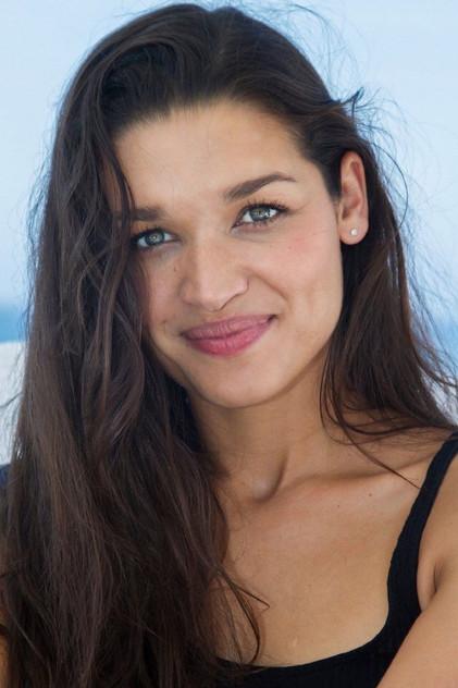 Kim Suzanne Engelbrecht - Actor Profile Photo