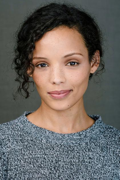 Nicole Fortuin - Actor Profile Photo