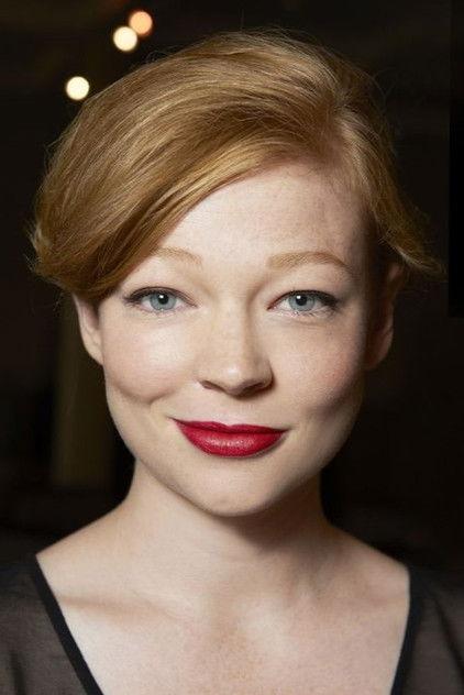 Sarah Snook - Actor Profile Photo