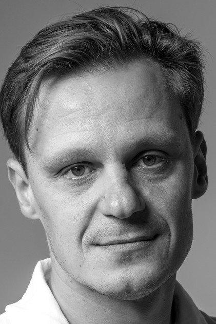 Janek Vadi - Actor Profile Photo