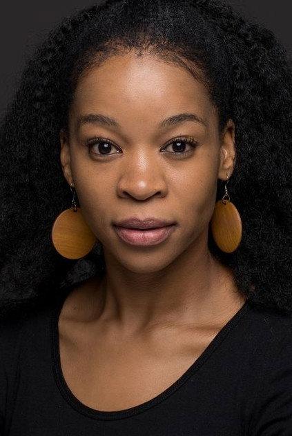 Phumi Tau - Actor Profile Photo