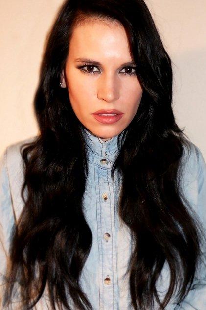 Krsy Fox - Actor Profile Photo