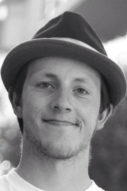 Alex Molenaar - Actor Profile Photo