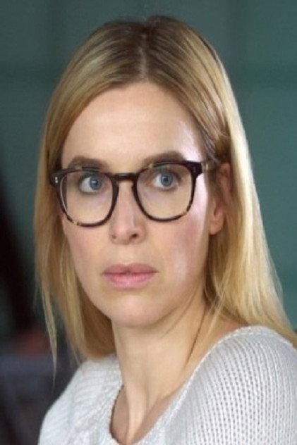 Vivian Verkooy-Puppe - Actor Profile Photo