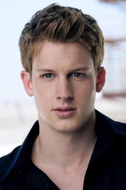 Chris Sheffield - Actor Profile Photo