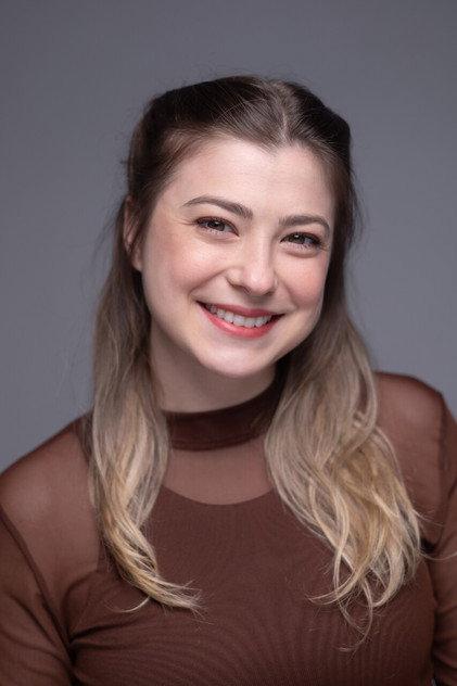 Luiza Porto - Actor Profile Photo