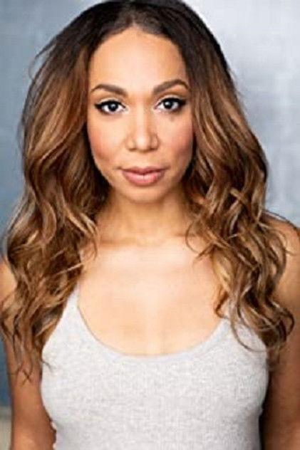 Sarah Hollis - Actor Profile Photo