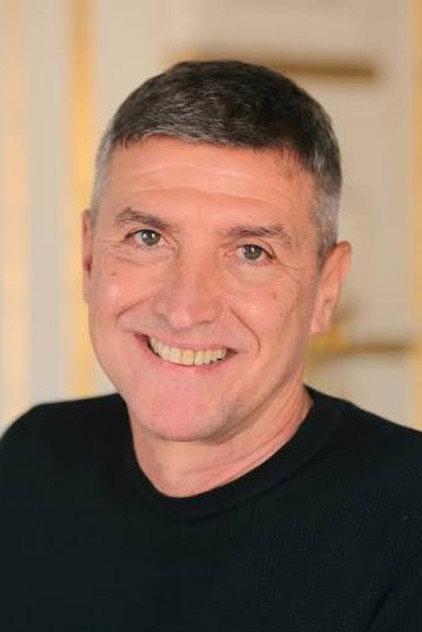 Aladár Laklóth - Actor Profile Photo