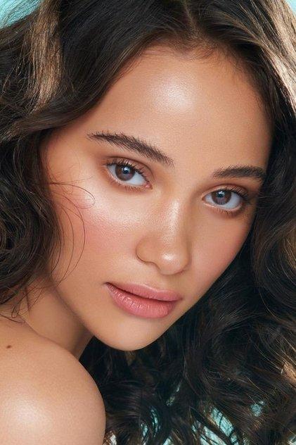 Aurora Ribero - Actor Profile Photo