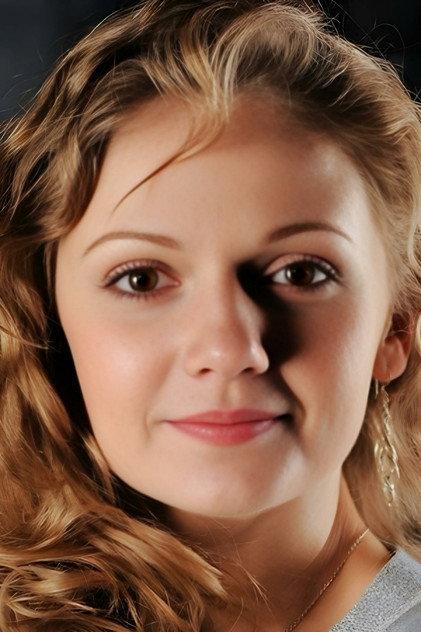 Aleksandra Bogdanova - Actor Profile Photo