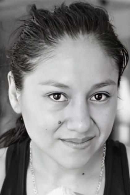 Mayeli Flores - Actor Profile Photo