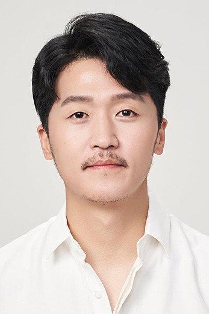 Sim Woo-sung - Actor Profile Photo