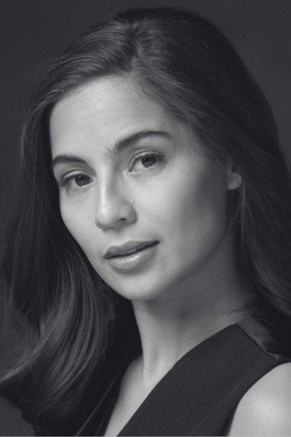Jasmine Curtis-Smith - Actor Profile Photo