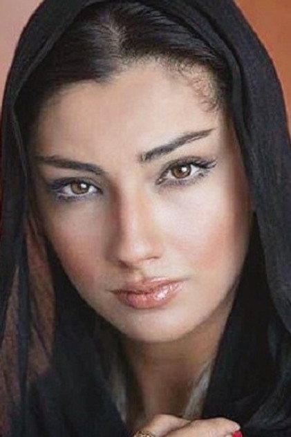 Mahya Dehghani - Actor Profile Photo