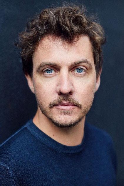 Niklas Kohrt - Actor Profile Photo