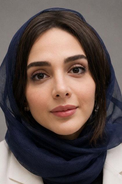 Elmira Dehghani - Actor Profile Photo