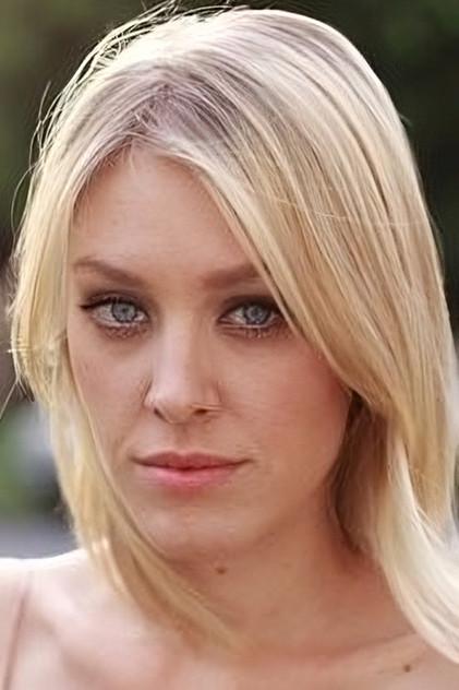 Sara Downing - Actor Profile Photo